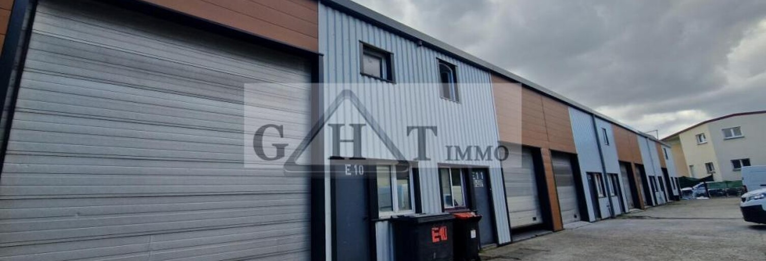 Local industriel  160 m² à louer à Stains (93240)