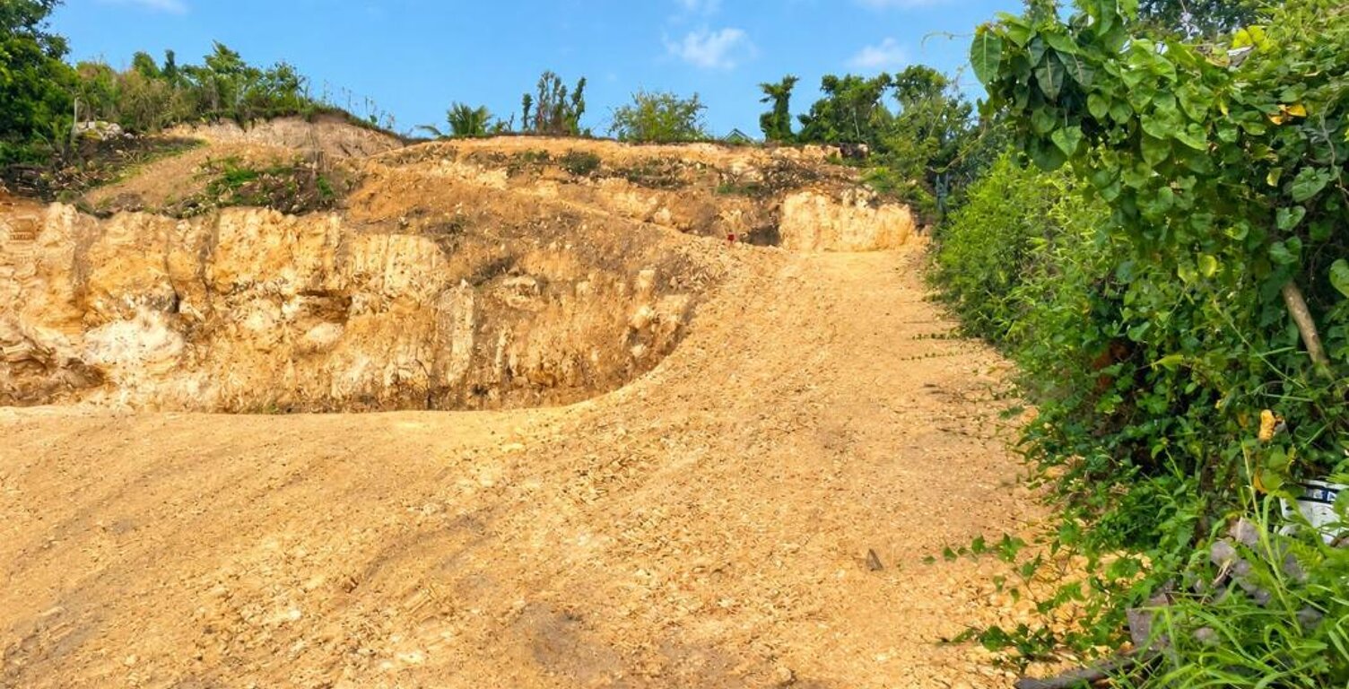 Terrain À Vendre — photo 1