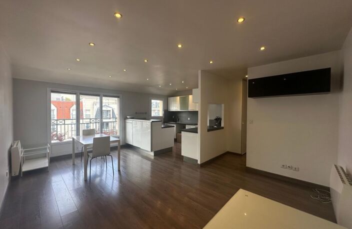F4 - 3 Chambres avec balcon et 2 parkings – Dernier étage — photo 5
