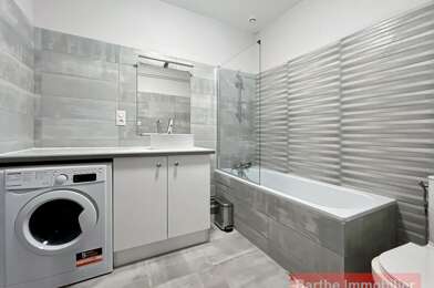 Appartement 3 pièces 745 €