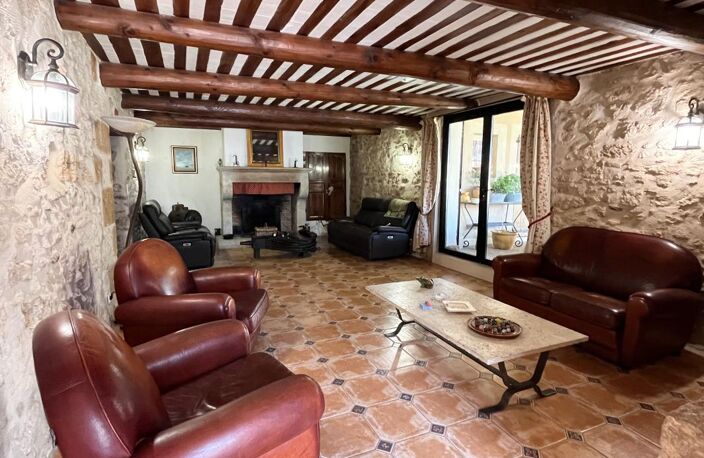 Mas en campagne entre L'Isle et Cavaillon — photo 2