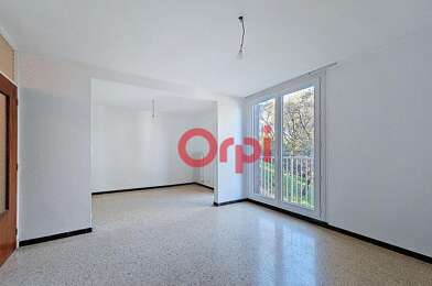 Appartement 4 pièces 215000 €