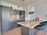 Appartement de type T2 de 45 m²  avec cave & Garage, Villeurbanne (69100) — photo 4