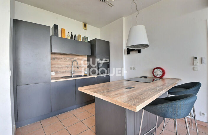 Appartement de type T2 de 45 m²  avec cave & Garage, Villeurbanne (69100) — photo 4