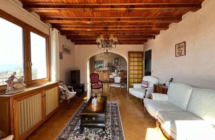 À VENDRE – SAINT-EUSÈBE (74150) - Maison familiale avec vue panoramique — photo 4