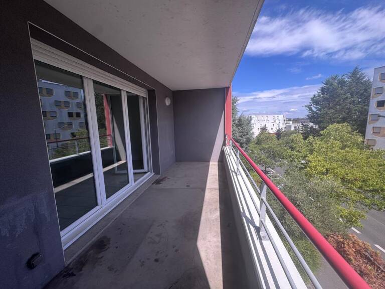Appartement À Vendre — photo 1