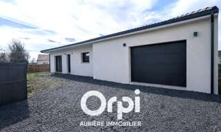 Maison 5 Pièces 143 m² à vendre à Saint-Pierre-le-Chastel (63230)