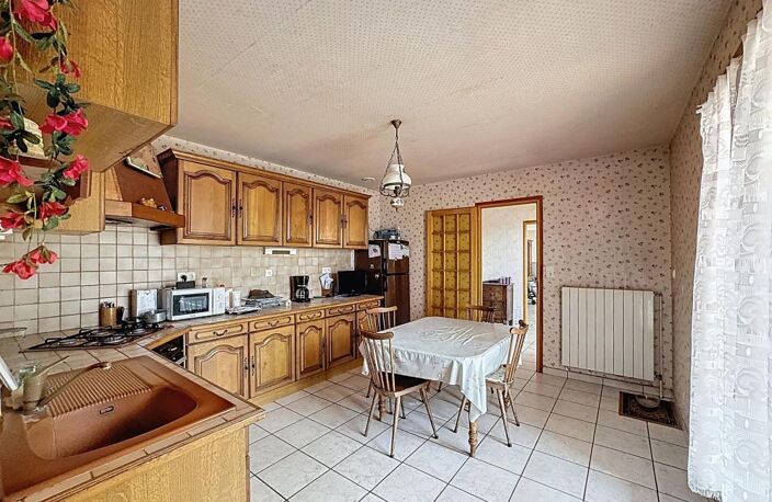 SAINT OURS Plain pied 3 chambres Terrain clos 1362m² — photo 3