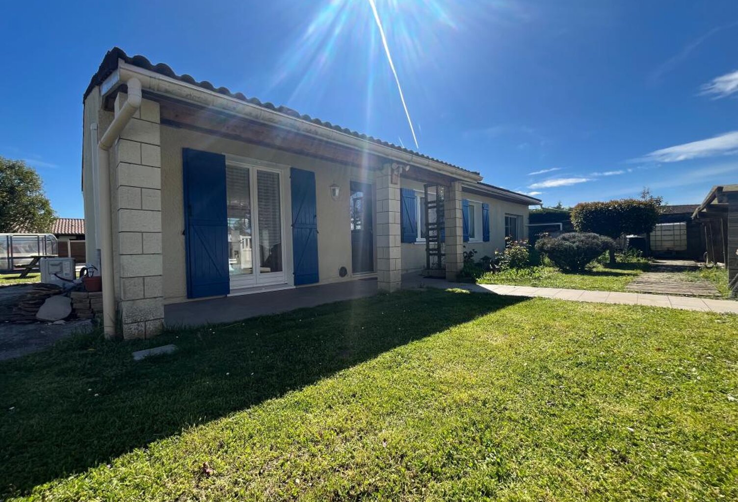 Maison À Vendre — photo 1