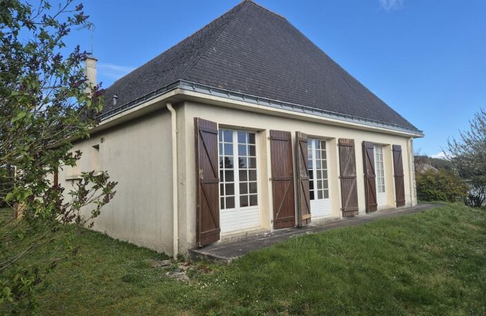   Maison familiale indépendante – 130 m² – 5 chambres – Grand terrain boisé — photo 3
