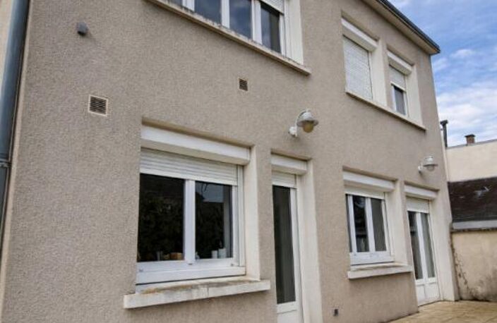 Maison de ville 150 m2 4 chambres + garage + parking + jardin 300m2 — photo 5