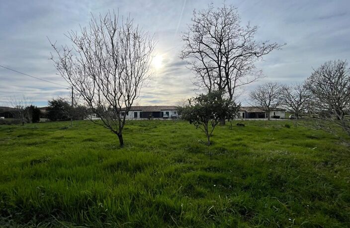 Terrain Montjoire 2252 m2 — photo 2