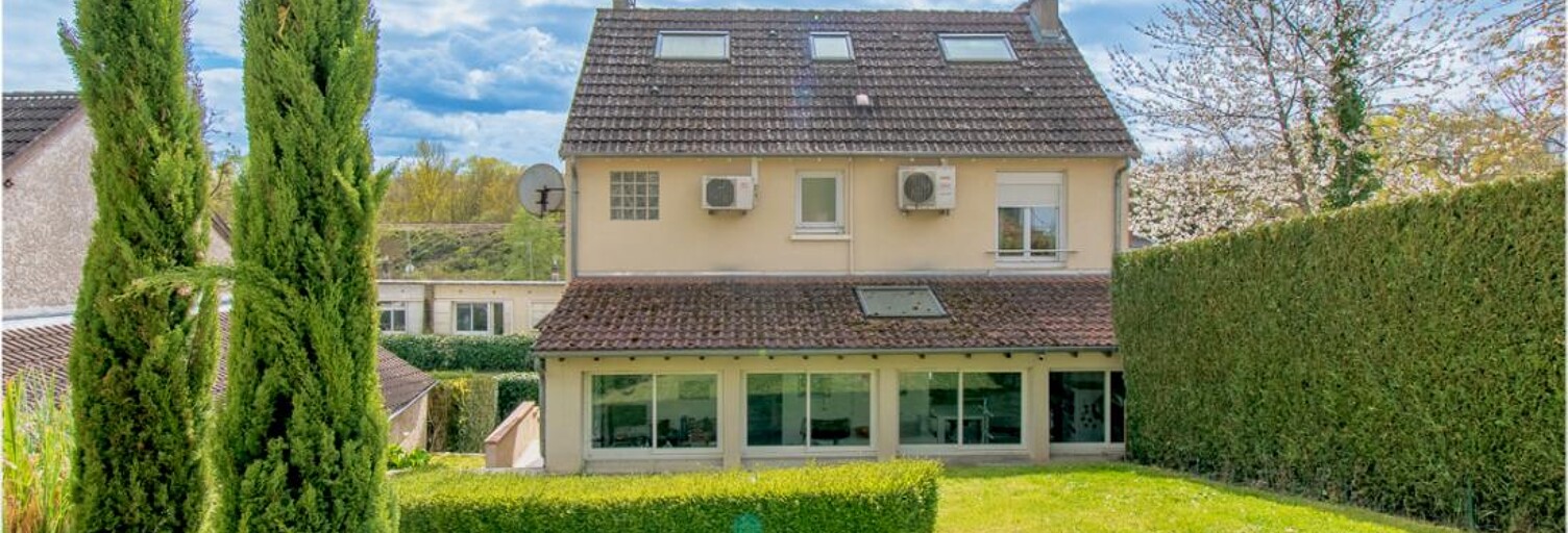 Maison 7 Pièces 143 m² à vendre à Vierzon (18100)