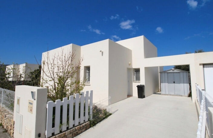 -CALVI- MAISON INDEPENDANTE DE PLEIN PIED  SECTEUR PRIVILEGIE JARDIN — photo 3