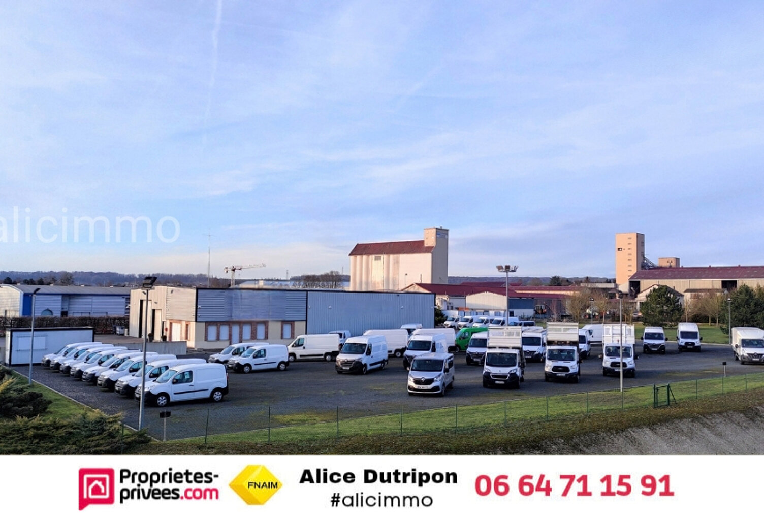 Immeuble Sezanne 650 m2 — photo 1