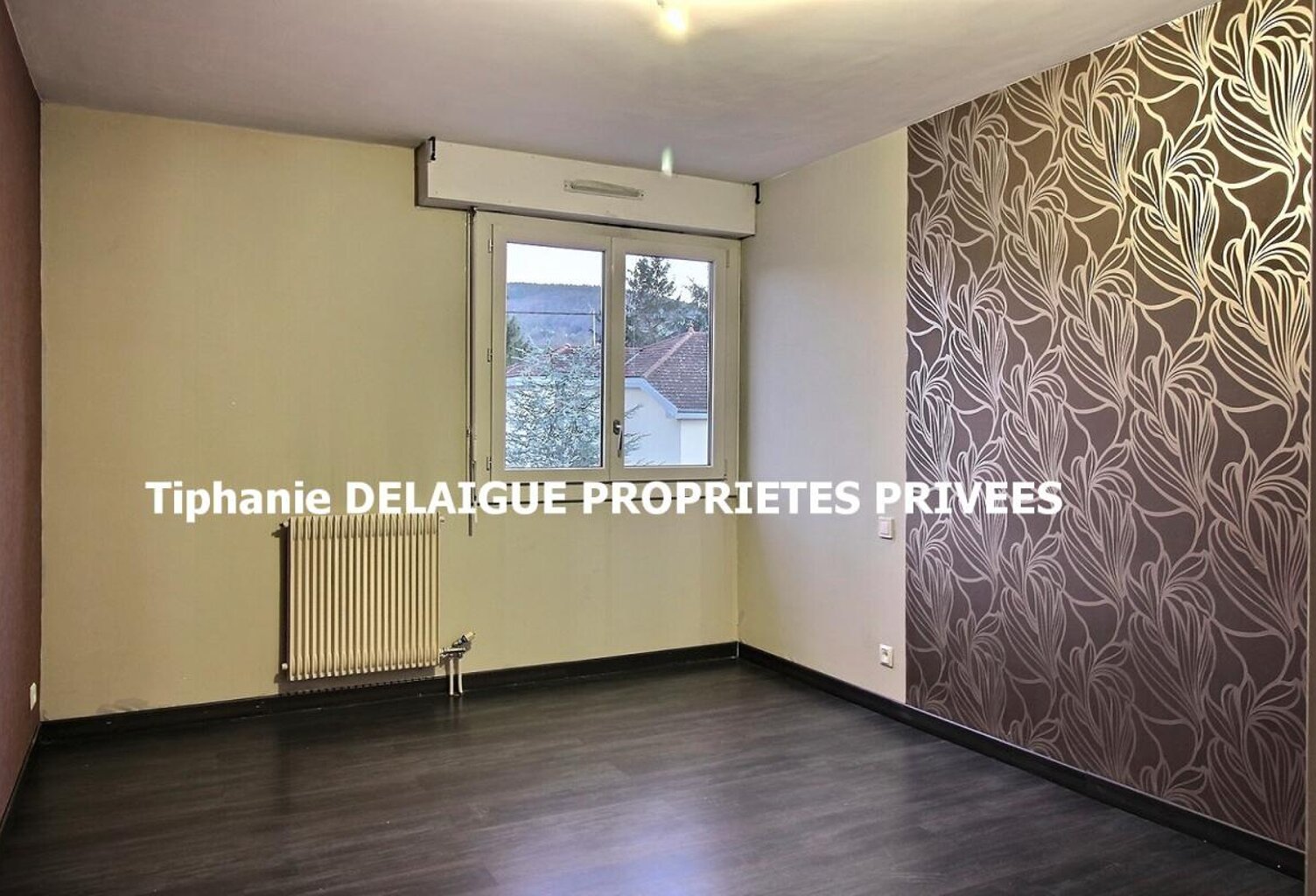 Le Chambon Feugerolles 42500 appartement de 87m² 2 chambres au 3ème étage sur 3, CAVE ET GARAGE — photo 1