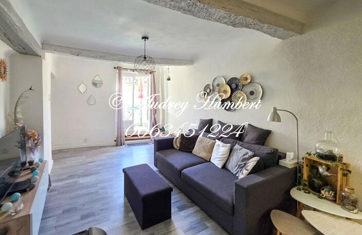 LUBERON, La bastide des JOURDANS, Maison de village avec balcon, atelier ? charme et authenticité au coeur du Luberon — photo 2