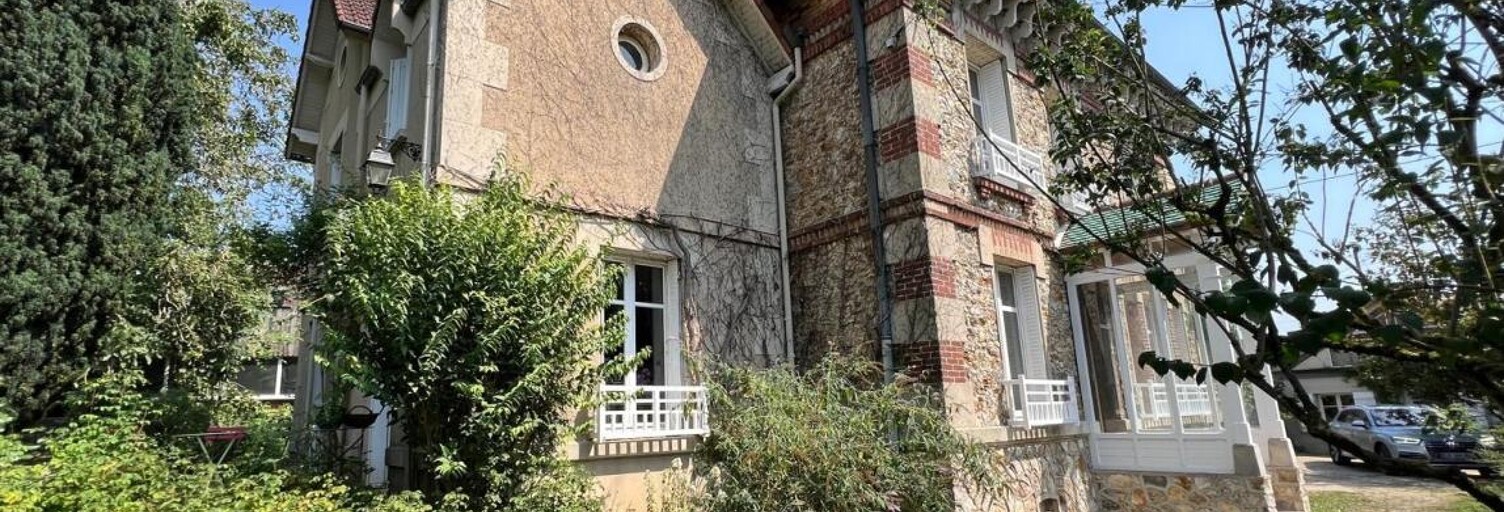 Maison 13 Pièces 261 m² à vendre à Marines (95640)