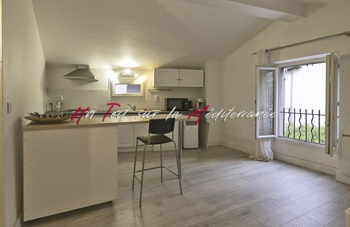 Bel Appartement T2, 43m2 habitables dans maison de village à Bormes Les Mimosas — photo 4