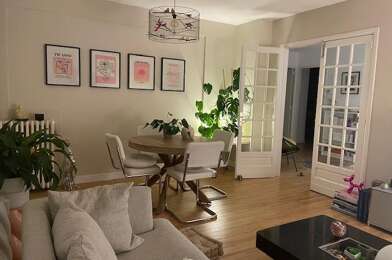 Appartement 4 pièces 1050 €