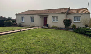 Maison 4 Pièces 118 m² à vendre à Saint-Martin-Lars-en-Sainte-Hermine (85210)