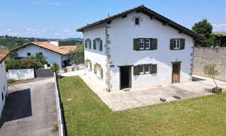 Maison 4 Pièces 157 m² à louer à Garris (64120)