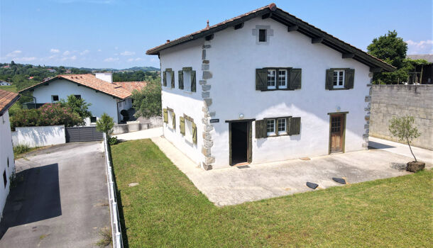 Villa / Maison 4 pièces  à louer Garris 64120