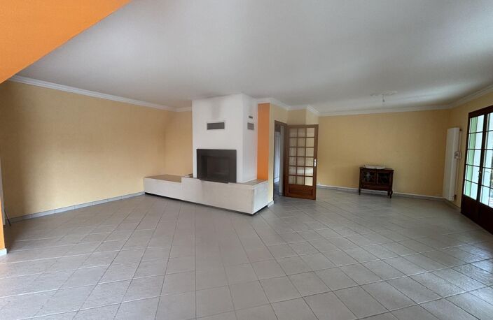 Vente maison 7 pièces 250 m² Vitot (27110) — photo 5