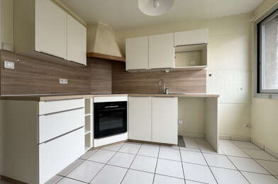 Appartement 4 pièces 992 €