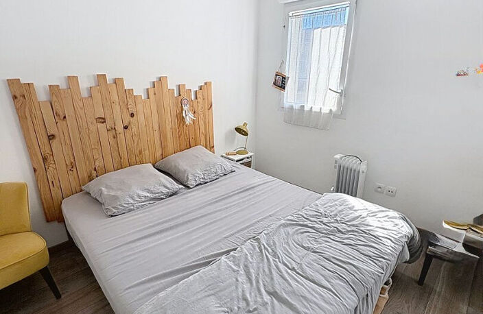 Maison avec jardin et places de parking — photo 2