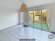 Maison avec jardin et places de parking — photo 2