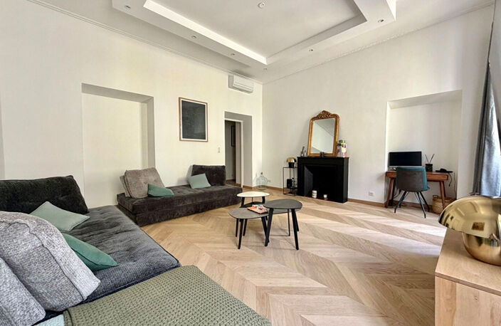 AJACCIO QUARTIER DU TRIBUNAL | BEL APPARTEMENT 96 m² AVEC BALCON — photo 2