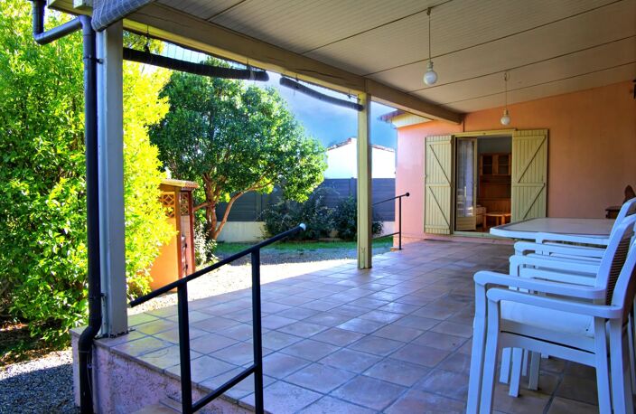 EN EXCLUSIVITÉ - ROQUEBRUNE-SUR-ARGENS CHALET T3 41 M² JARDIN TERRASSE CAVE — photo 5