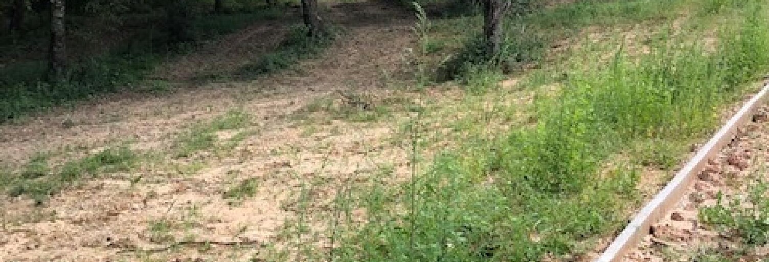 Terrain  1900 m² à vendre à Bouliac (33270)