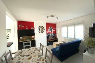 Appartement 3 pièces 700 €