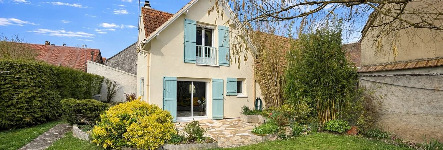 Maison 5 Pièces 99 m² à vendre à Sours (28630)