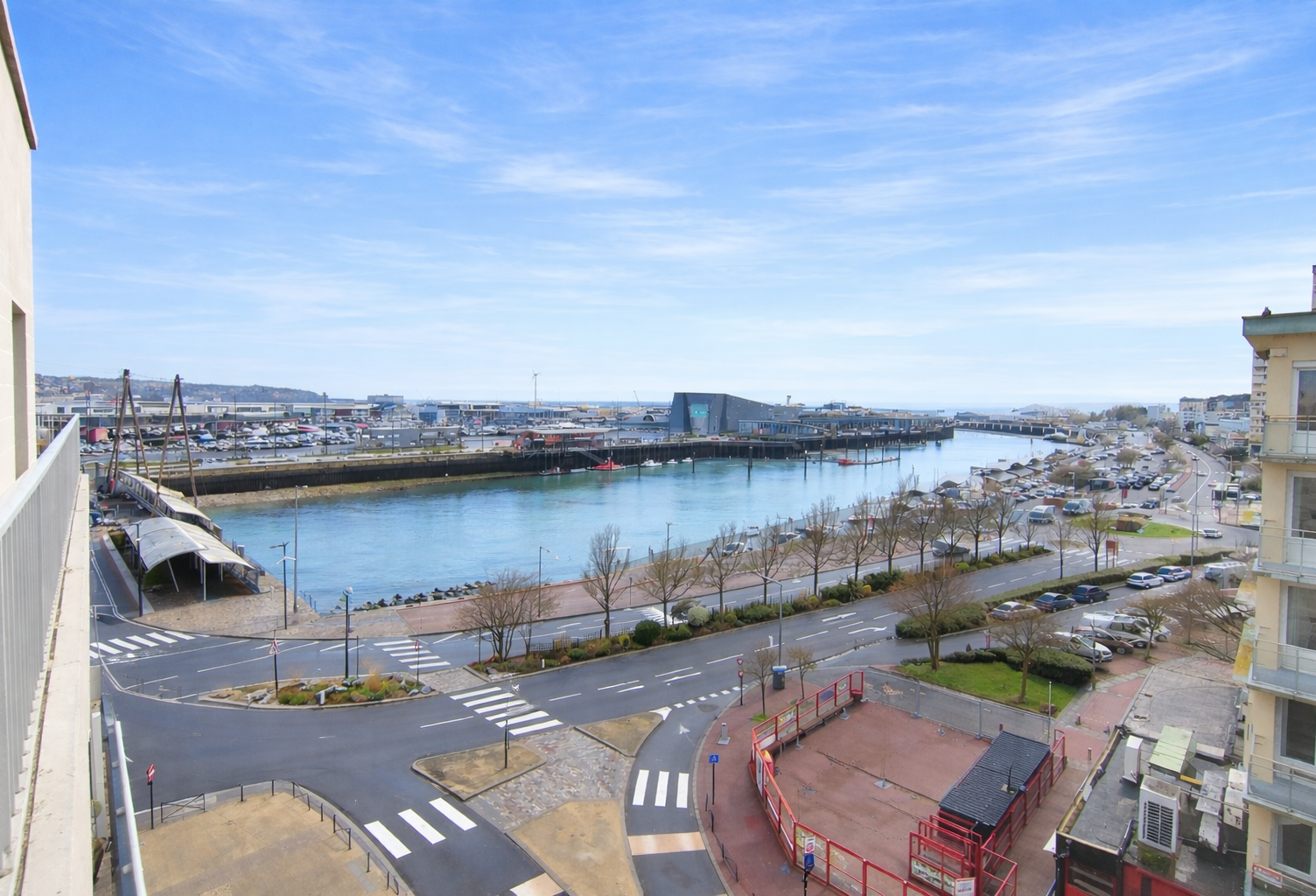 Opportunité rare : Duplex d'exception de 144 m2 en dernier é — photo 1