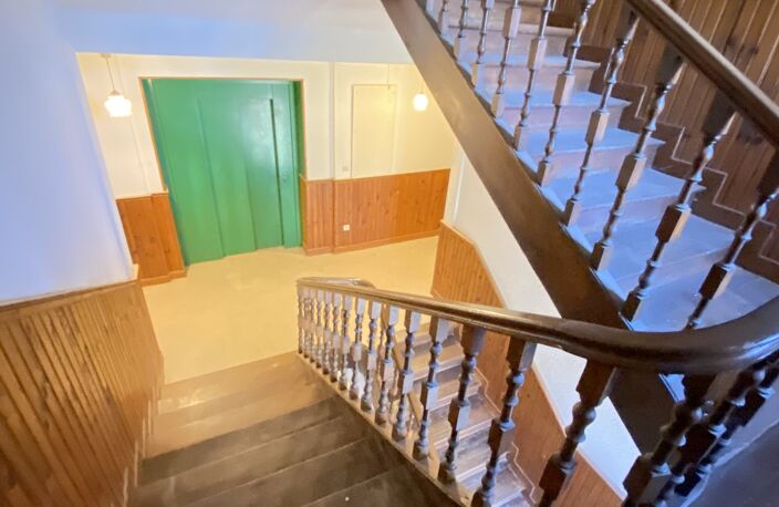 Appartement à rénover — photo 2