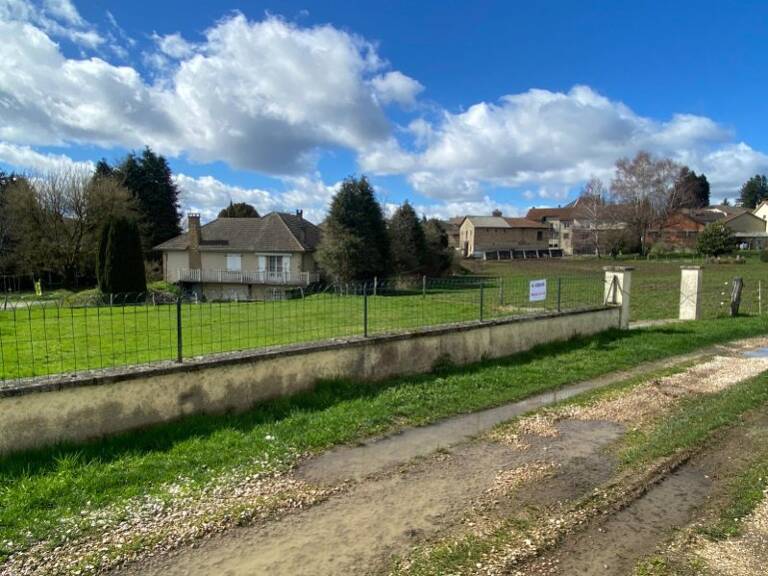 Terrain — photo 1