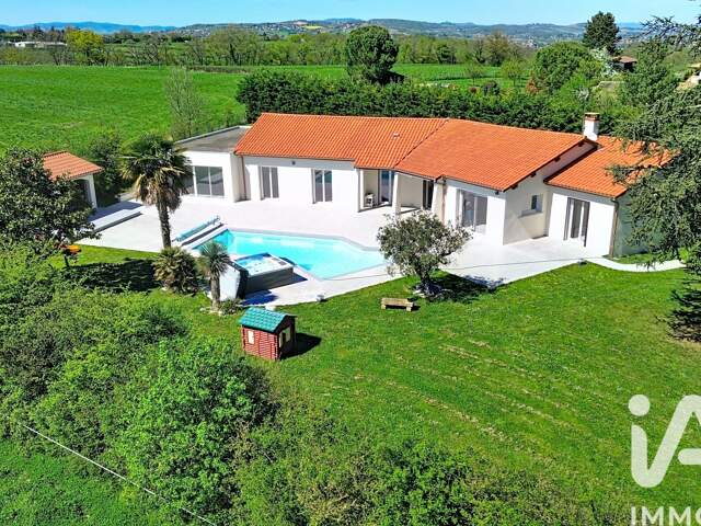 Vente Maison/villa 10 pièces — photo du bien
