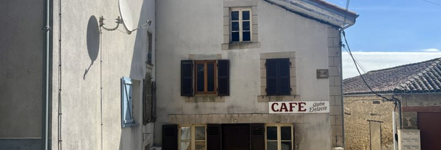 Maison 6 Pièces 110 m² à vendre à Rochechouart (87600)