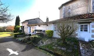 Maison 7 Pièces 300 m² à vendre à Poullignac (16190)