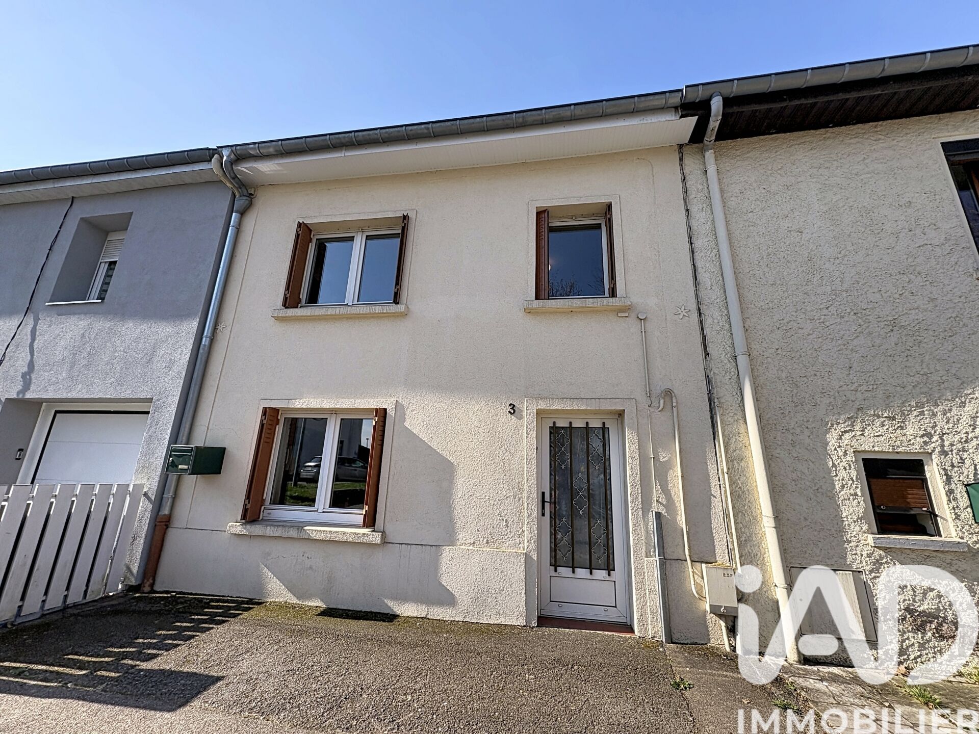 Vente Maison/villa 4 pièces - Photo 2