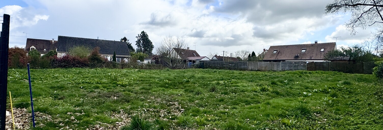 Terrain  1457 m² à vendre à Château-Renard (45220)