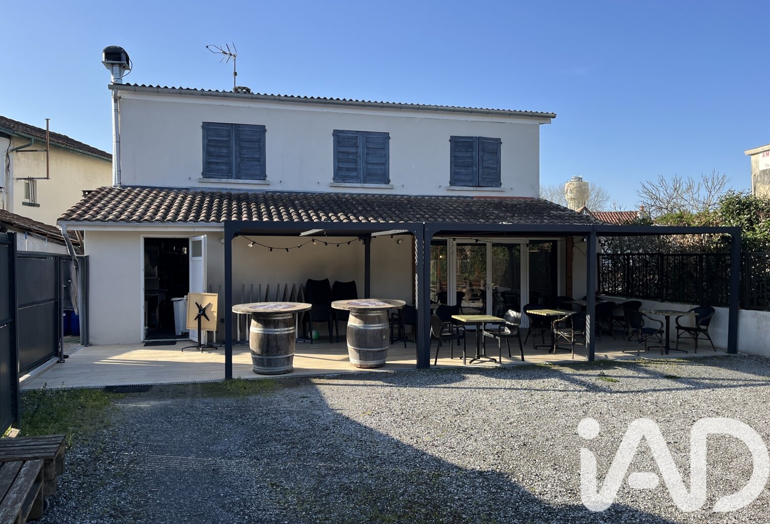 Vente Immeuble 231 m&sup2; — photo 1