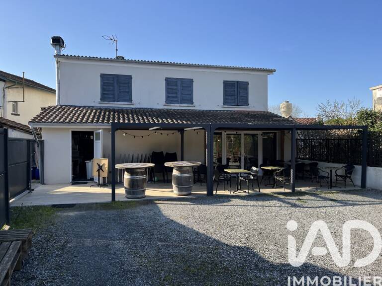 Vente Immeuble 231 m&sup2; — photo 1