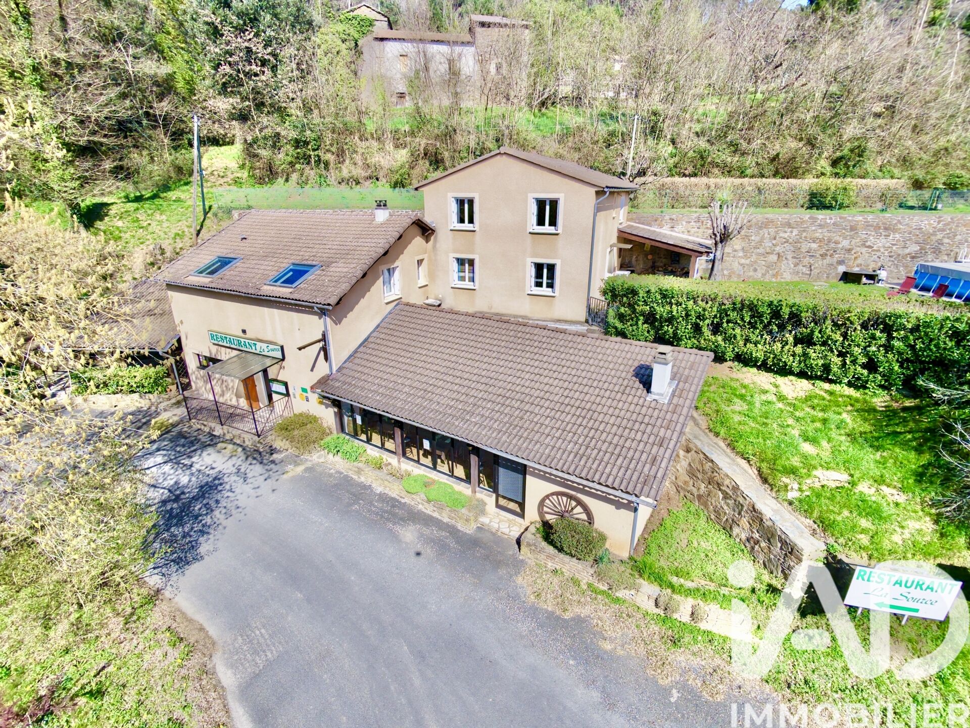 Le-Collet-De-Deze - 250m² - 8p. - 5ch.