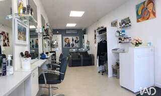 Commerce  28 m² à vendre à Saint-Rémy-lès-Chevreuse (78470)