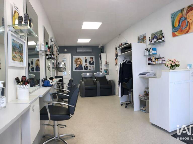 Vente Boutique/Local commercial 28 m&sup2; — photo 1