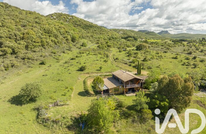 Vente Maison/villa 6 pièces — photo 2